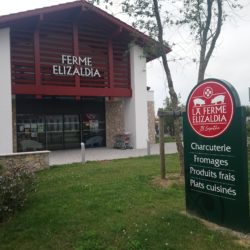 enseigne-drapeau-elizaldia-pub-factory