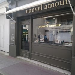 enseigne-nouvel-amour-pub-factory